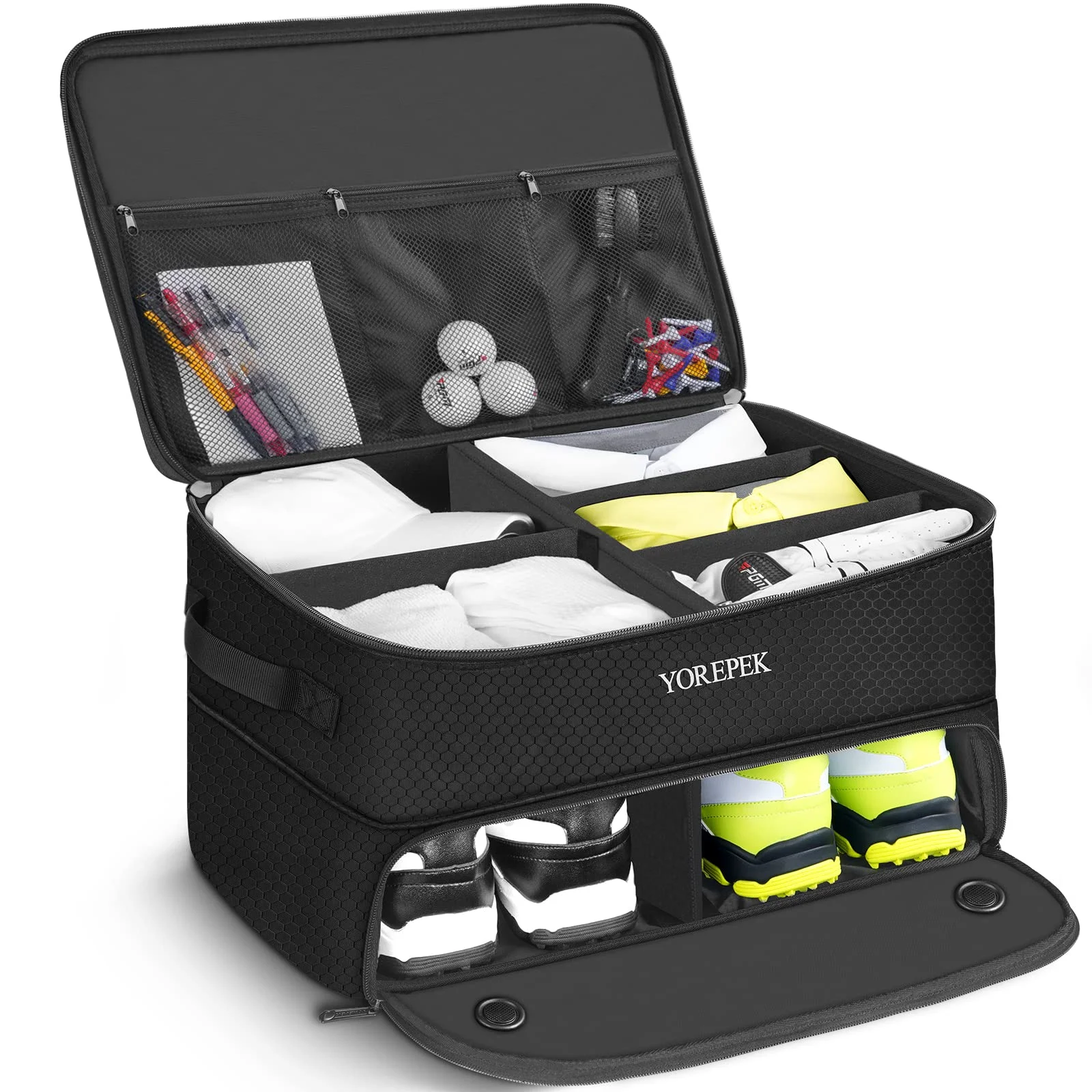 The trunk organiser with the shoe bay ventilated and separated from everything else.